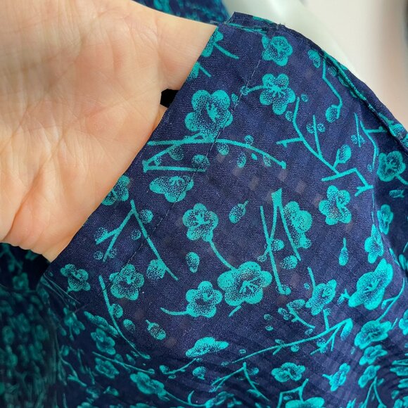 Floral Tunic Top Button-Side Shirred Sleeveless Semi-Sheer Blue Teal Pockets - Picture 8 of 11